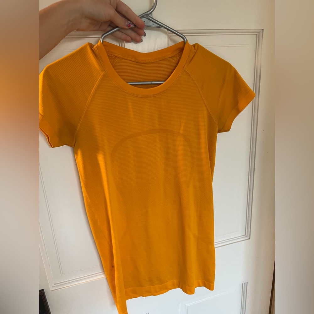 Lululemon Swiftly Tech